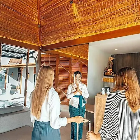 Amolas Villa Canggu, Balinese Muralism-2